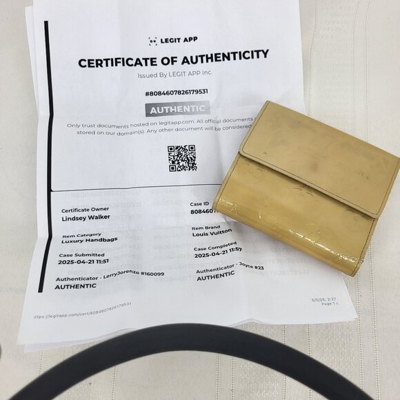LOUIS VUITTON LV Embossed Monogram Vernis Leather Wallet - Picture 3 of 13